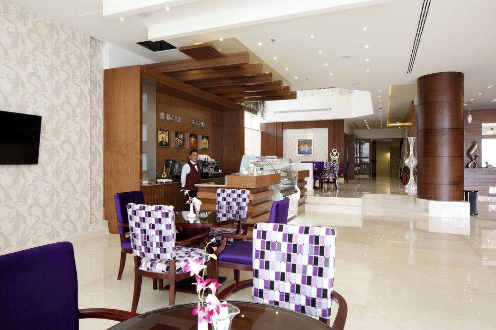 Intour Al Sahafa Hotel Riade Exterior foto