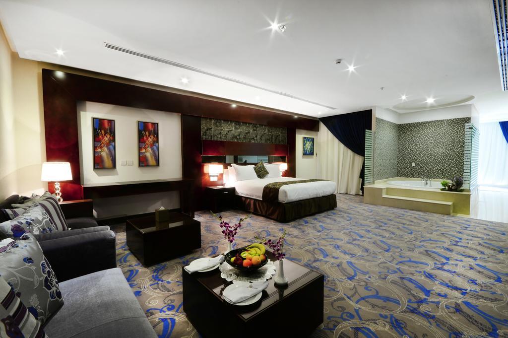 Intour Al Sahafa Hotel Riade Quarto foto